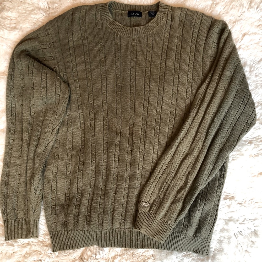 IZOD Cable Knit Sweater